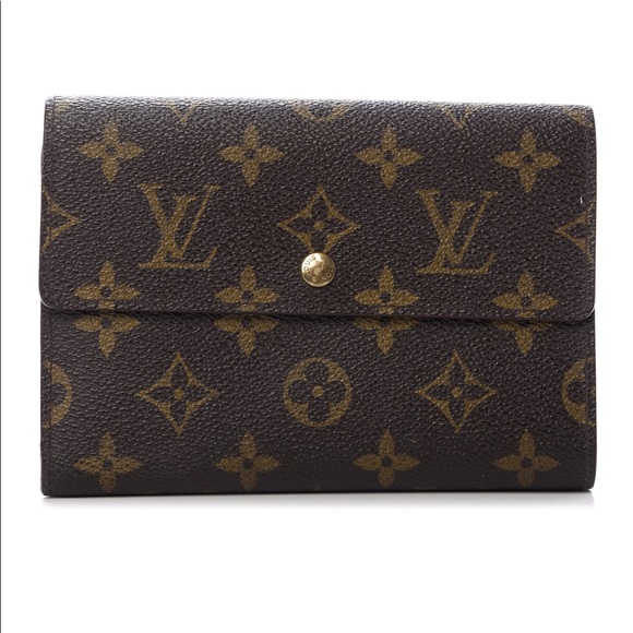 Louis Vuitton Handbags - Louis Vuitton Monogram Alexandra Wallet